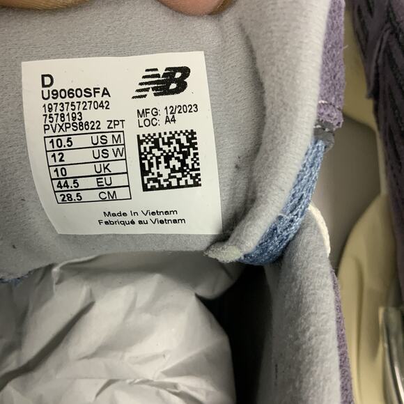 New Balance 9060 Shadow U9060SFA Size 10.5 Men Purple Workout Sneakers Shoes main image 5